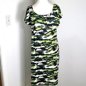 Absolutely ❤️ it!! Green Black & White Camouflage Dress Ruffle Neckline 2X NWT